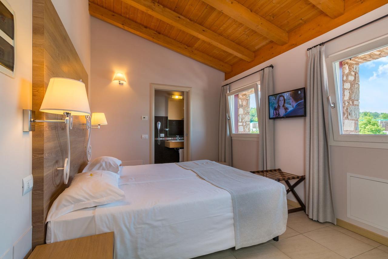 Agriturismo Corte Aurea Desenzano del Garda Kültér fotó